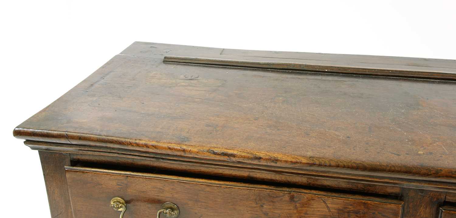 A George III oak dresser base - Image 2 of 5