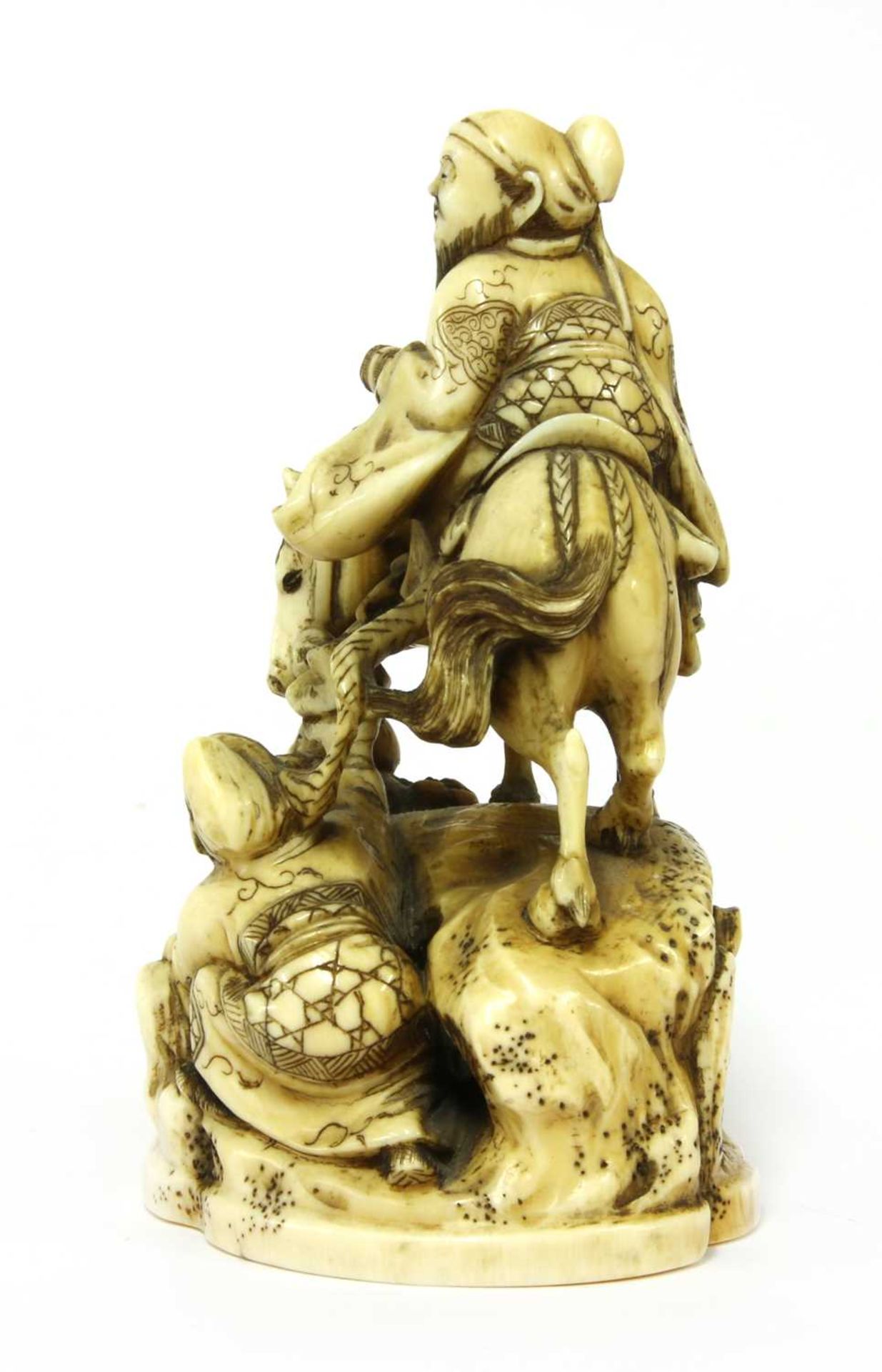 Two Japanese ivory okimono, - Image 4 of 15