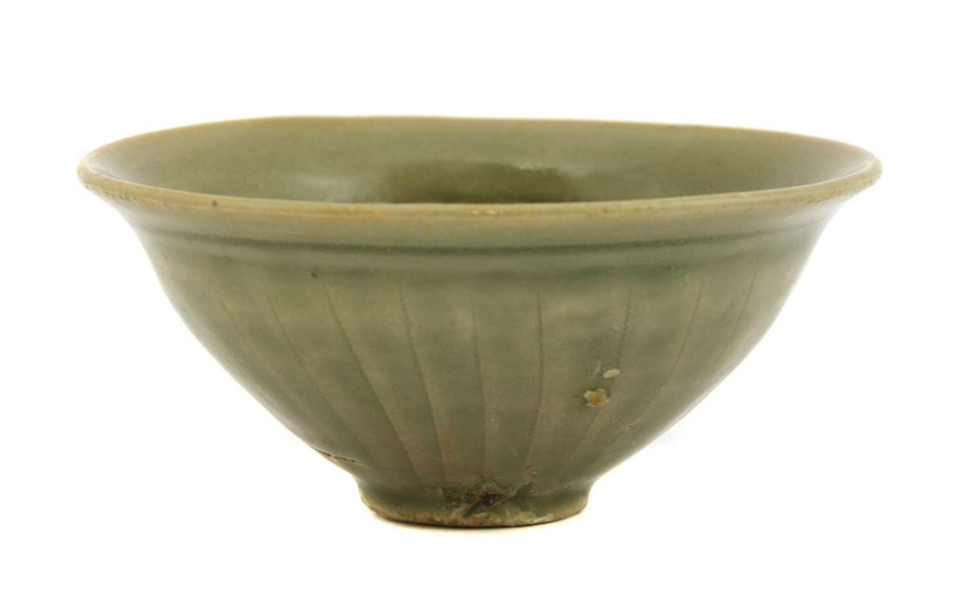 A Yaozhou ware celadon bowl, - Image 2 of 4