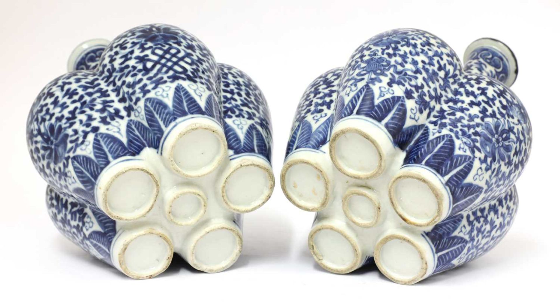 A pair of Chinese blue and white tulip vases, - Image 3 of 3