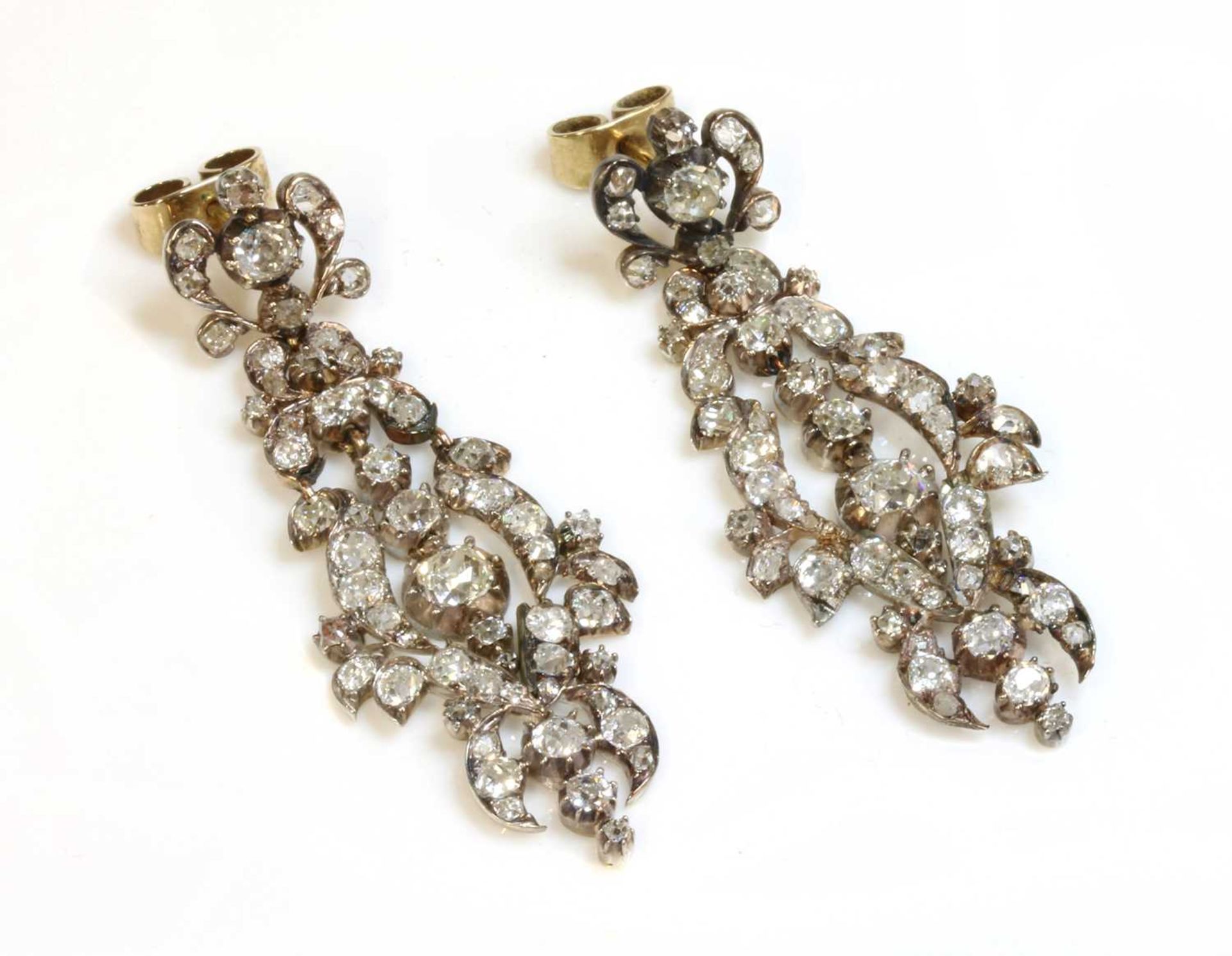 A pair of late Georgian diamond set drop earrings,
