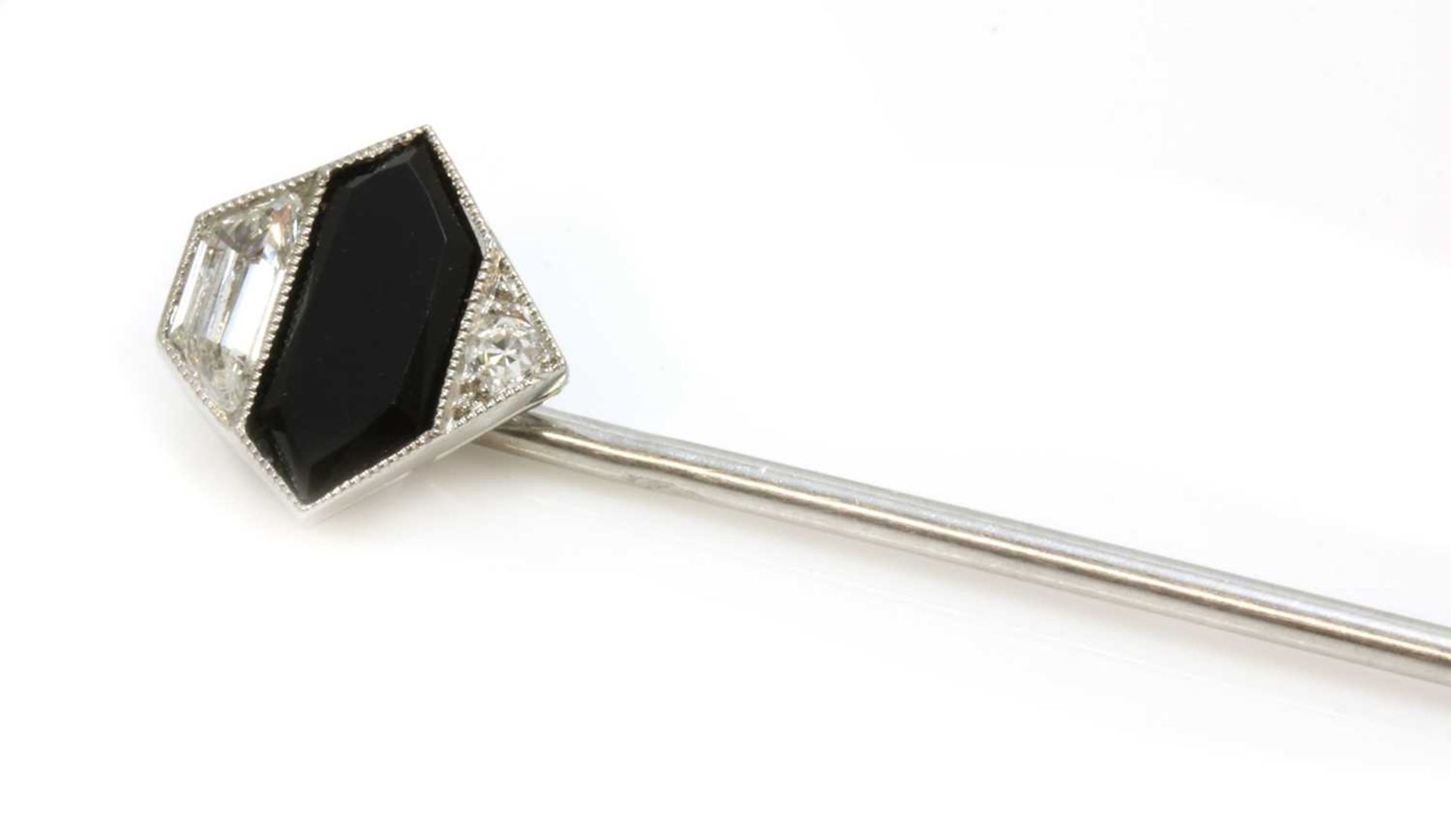 Three Art Deco diamond set stick pins, - Bild 2 aus 4