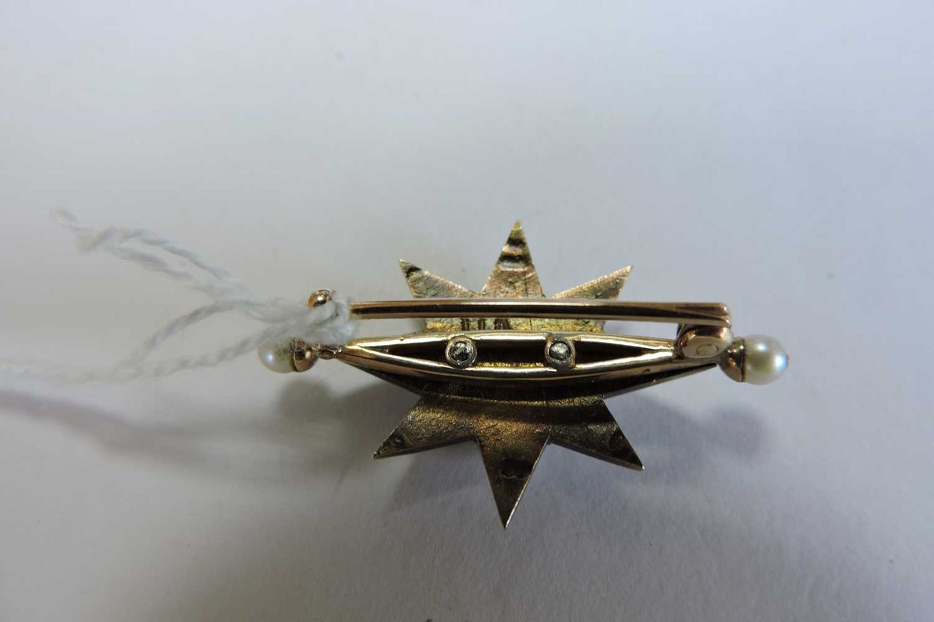 A Victorian diamond and pearl India star, - Image 3 of 4