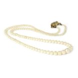 A single row graduated pearl necklace,