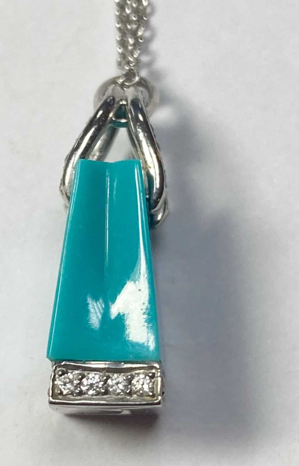 A platinum turquoise and diamond shopping bag pendant/charm by Tiffany & Co., - Bild 6 aus 8