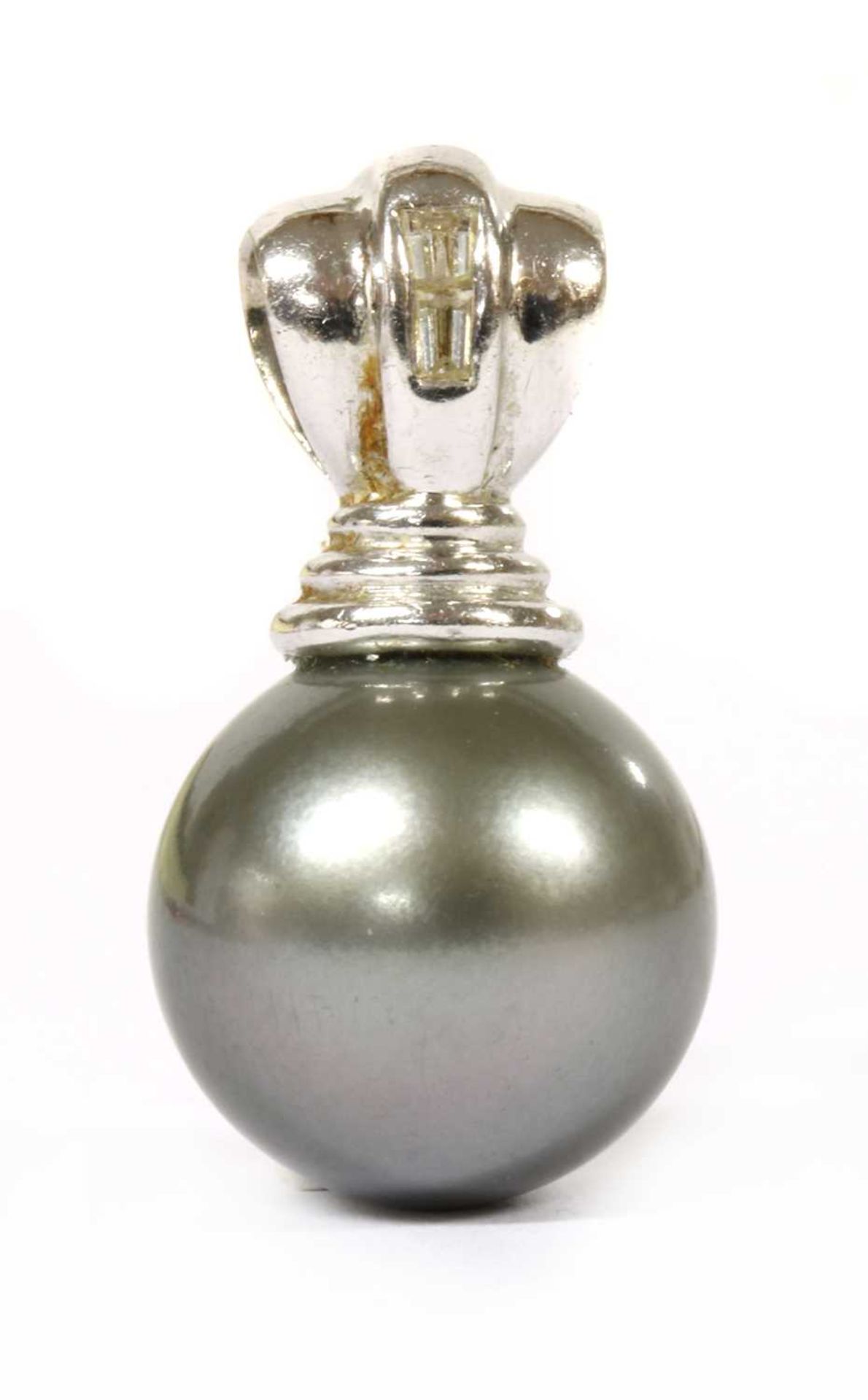 An 18ct white gold cultured Tahitian South Sea pearl and diamond pendant,