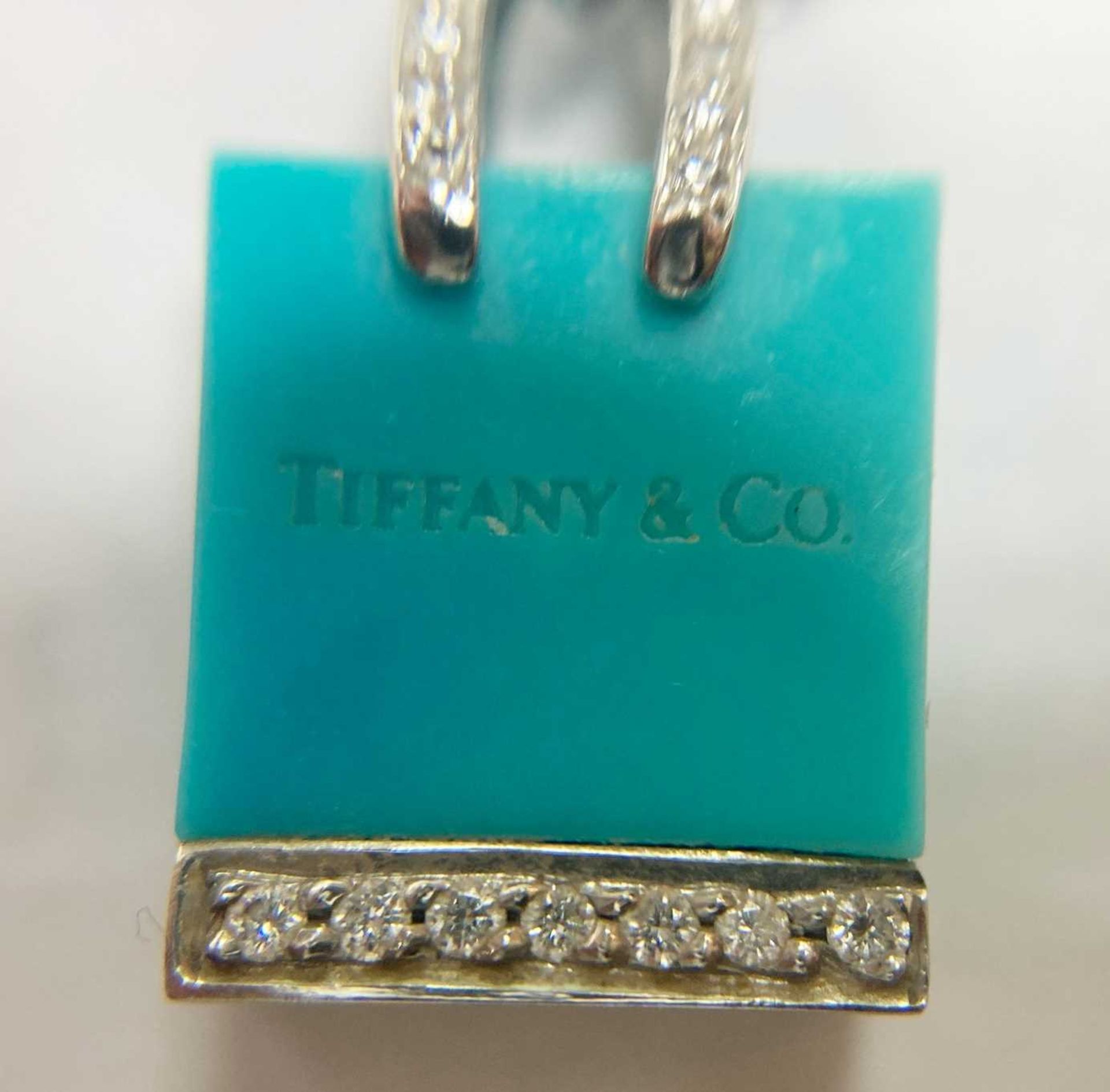 A platinum turquoise and diamond shopping bag pendant/charm by Tiffany & Co., - Bild 5 aus 8