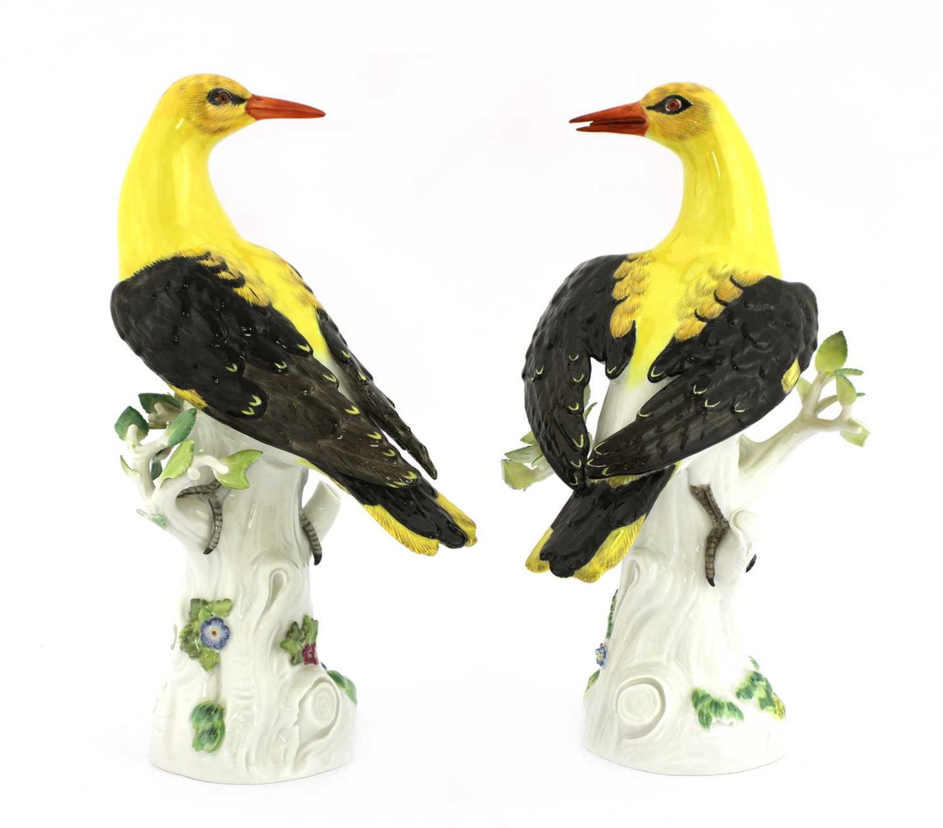 A pair of Meissen porcelain models of golden orioles, - Image 2 of 4