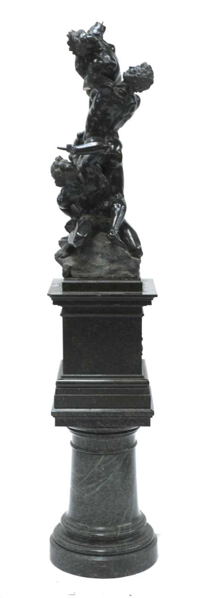 A green marble figure group after Giambologna (Flemish, 1529-1608) - Bild 10 aus 11