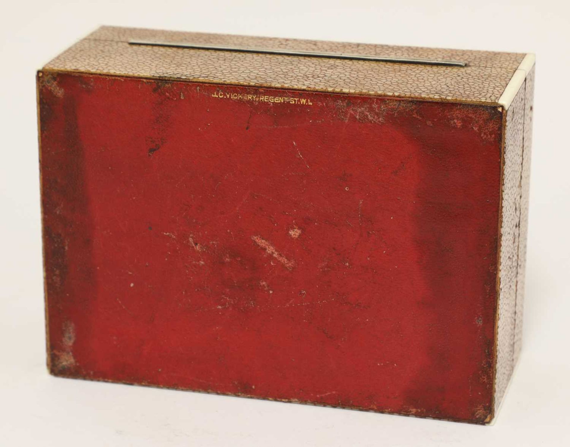An Art Deco shagreen patent cigarette box - Bild 4 aus 4