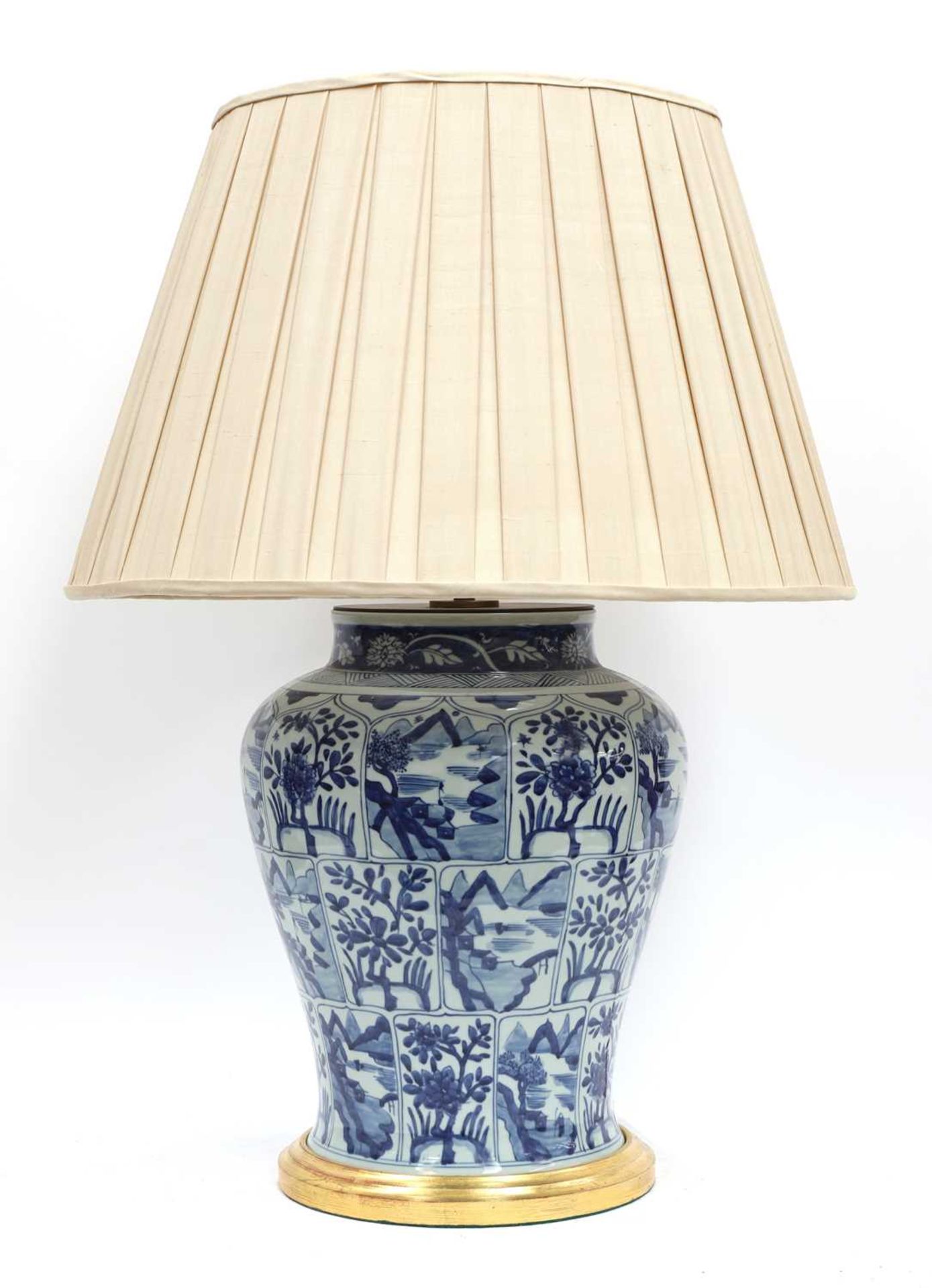 A large Japanese-style porcelain baluster table lamp,