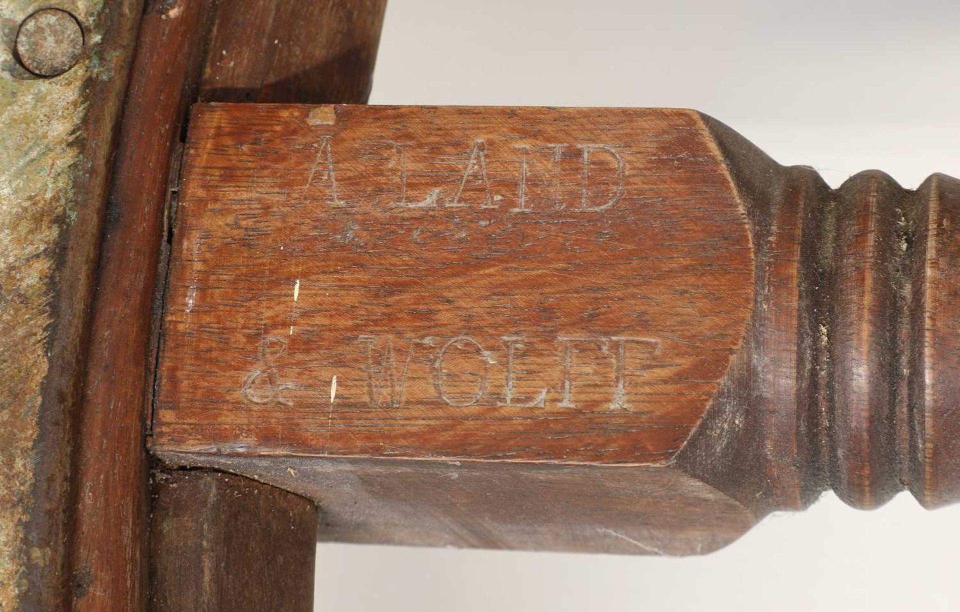 A massive Harland & Wolff ship's wheel, - Image 2 of 3