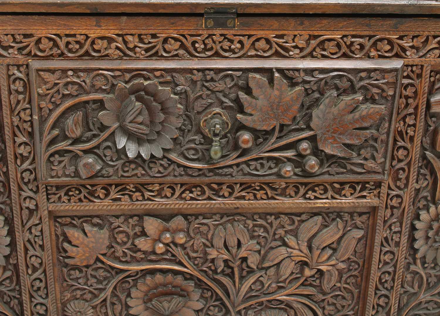 An Anglo-Indian rosewood bureau, - Image 9 of 10