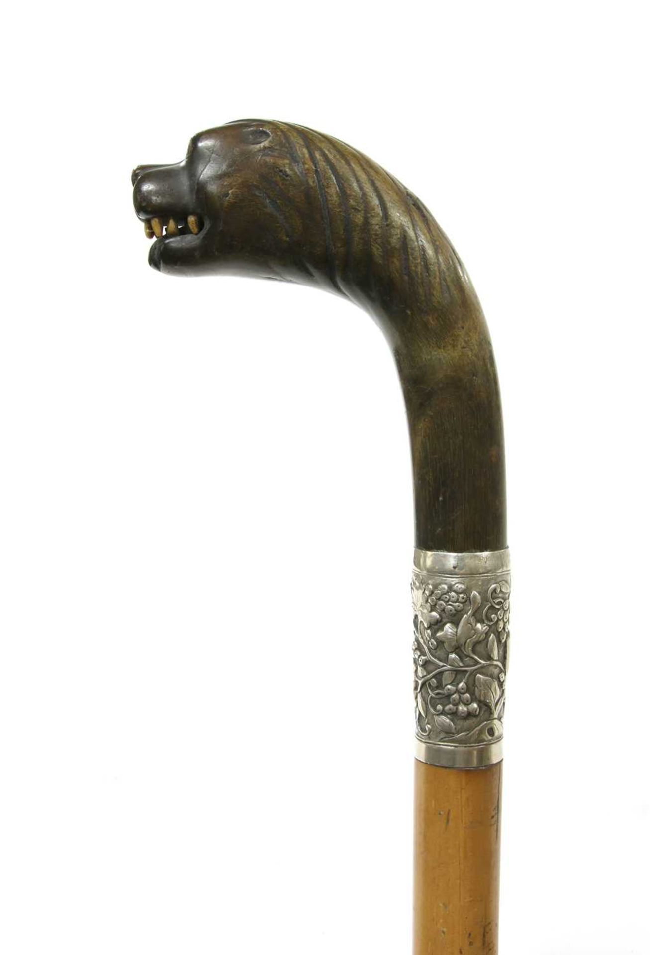 A malacca and rhino horn walking stick, - Bild 2 aus 4