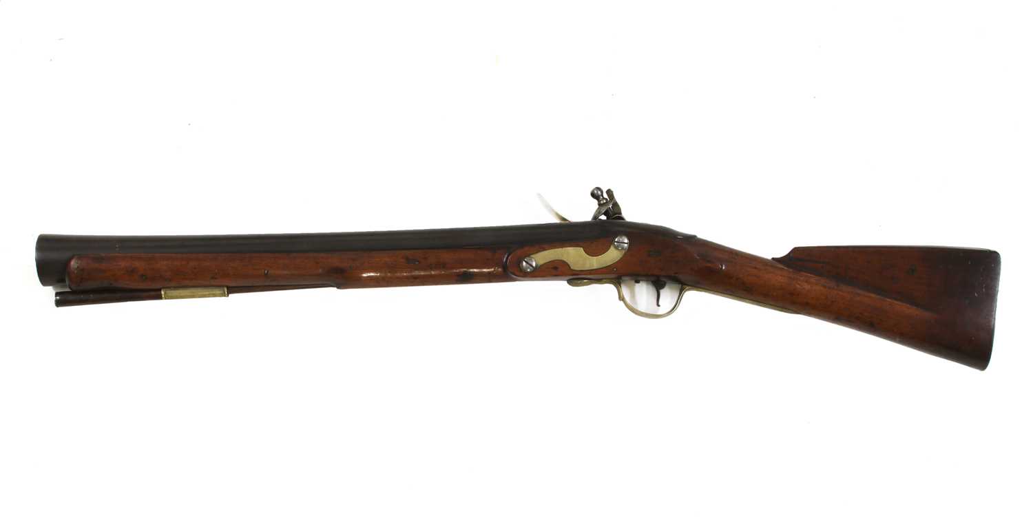 An Indian service steel barrelled flintlock musketoon, - Image 2 of 4