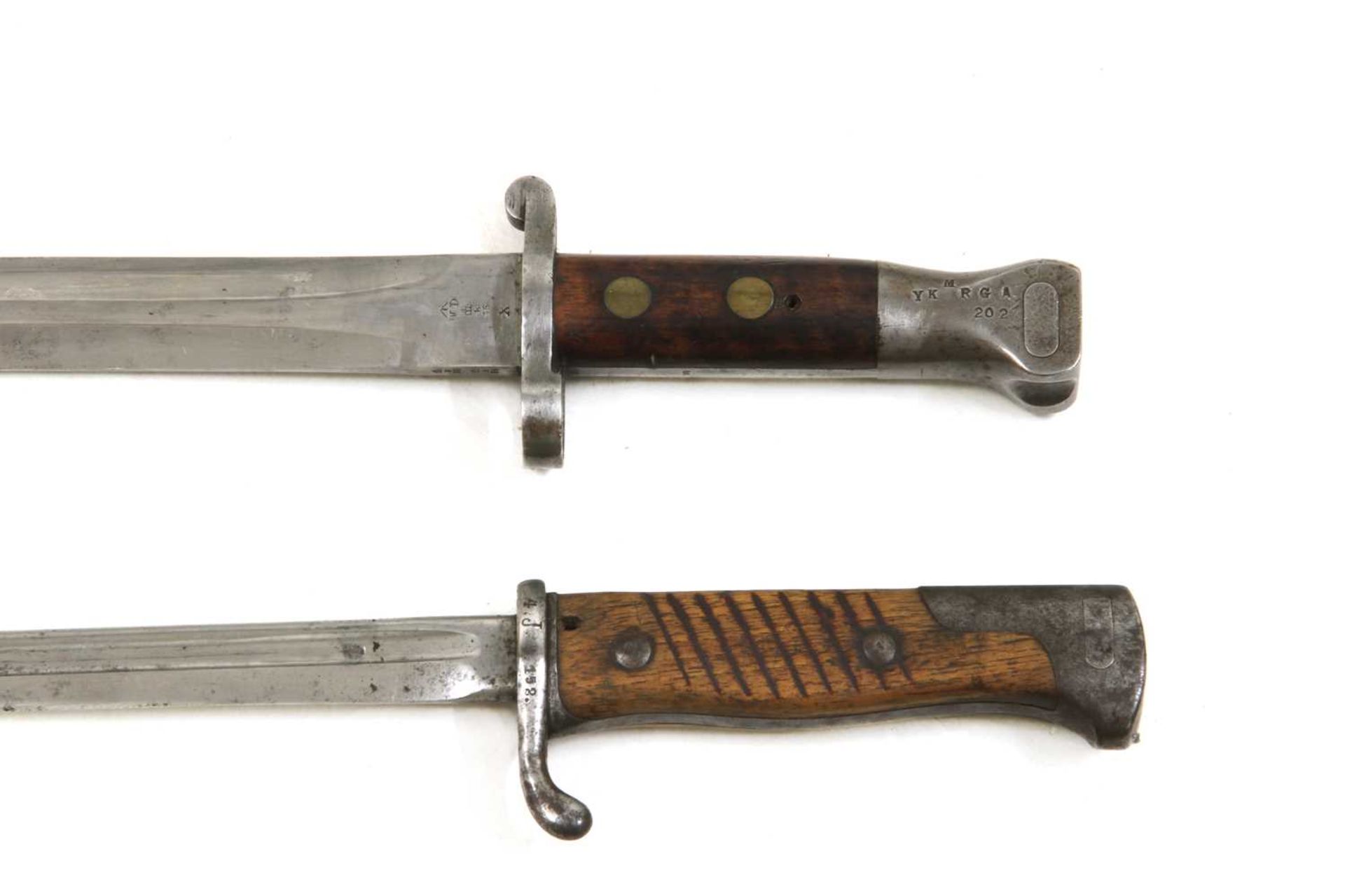 An 1888 pattern SMLE bayonet by Mole, - Image 2 of 4