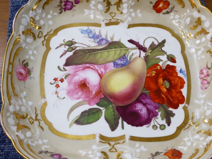 A fine early 19th century Coalport Feltspar porcelain dessert service comprising four square dishes, - Image 35 of 45