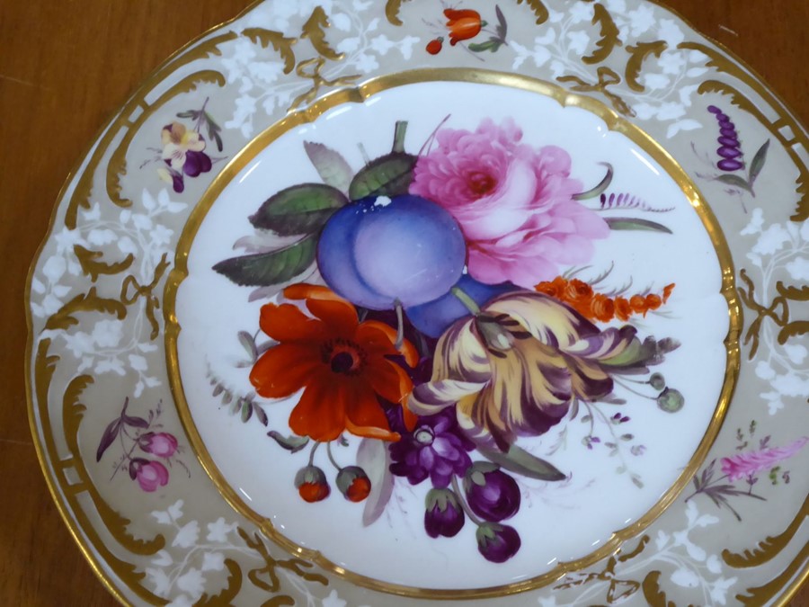 A fine early 19th century Coalport Feltspar porcelain dessert service comprising four square dishes, - Image 16 of 45