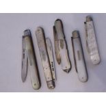 Five silver-bladed and mother-of-pearl-handled fruit knives (various)