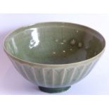 A Fujian Longquan celadon glaze bowl (Southern Song Yuan), the exterior border with a decoration