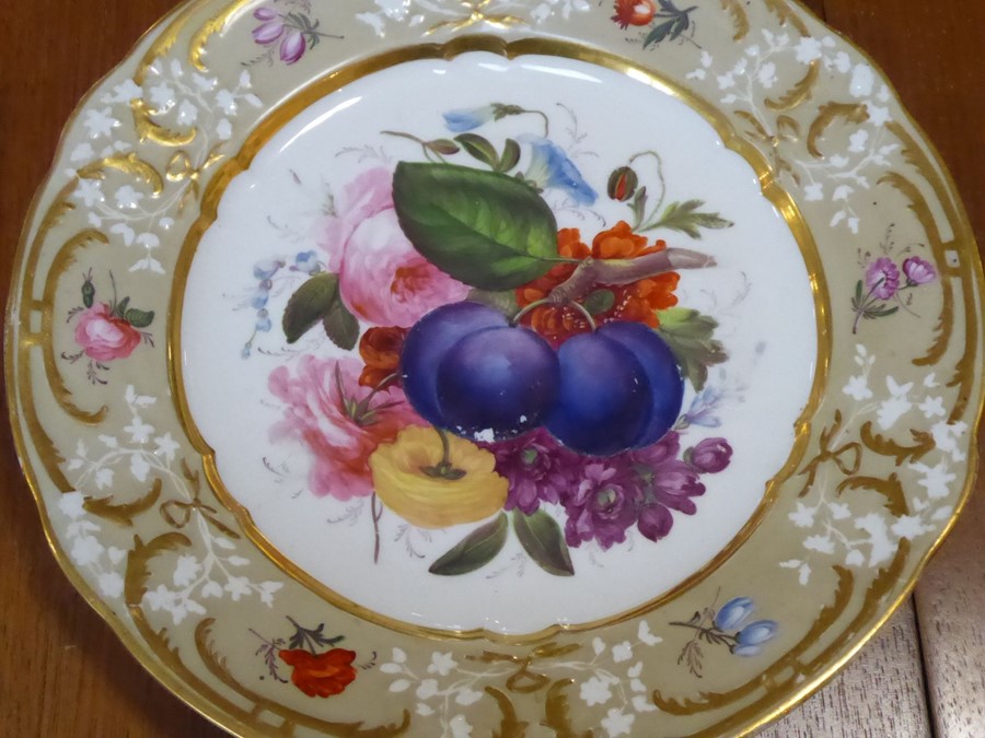 A fine early 19th century Coalport Feltspar porcelain dessert service comprising four square dishes, - Image 30 of 45