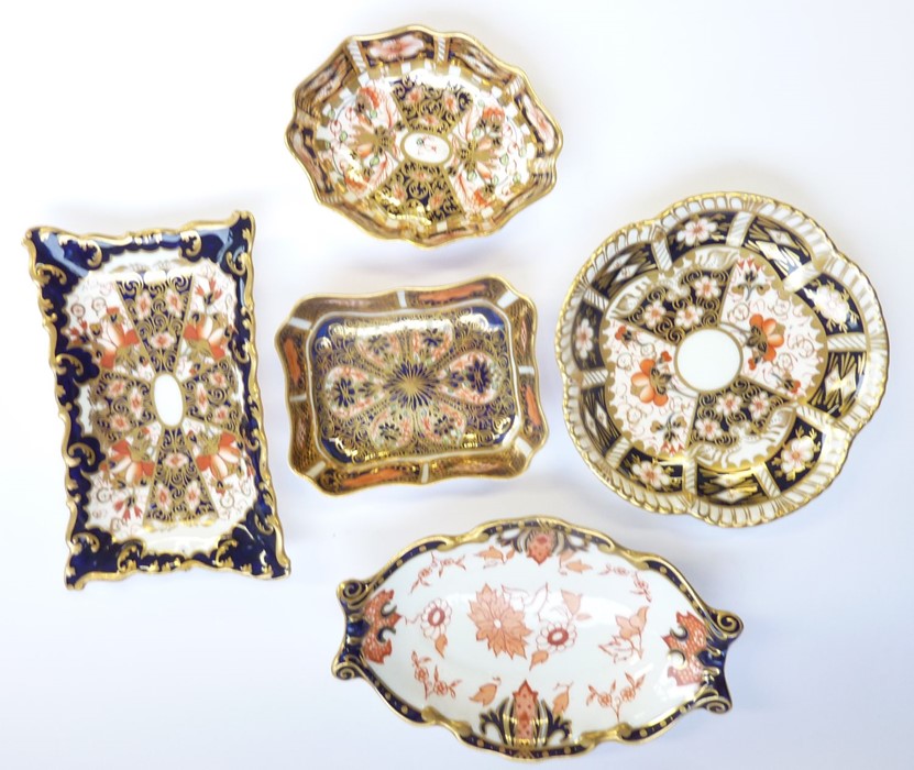 Five Royal Crown Derby trinket trays: Small salver, 1962?, 6284-1904; Rectangular, 1800 – 3.5in, - Image 2 of 2