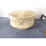 A circular planter top with lobbed body (39cm diameter)