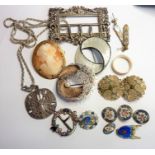 A small selection of enamel buttons, brooches and other jewellery (some gold/silver) (The cost of UK