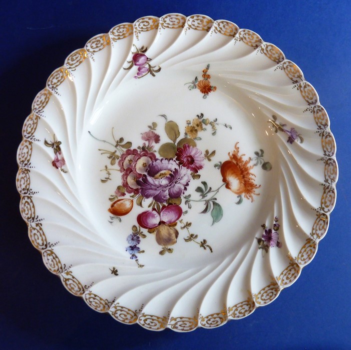 A set of six early 20th century fine quality Dresden porcelain side dishes; each with gilded and - Image 3 of 8