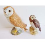 Two Beswick barn owls (the larger, 11.5cm high)