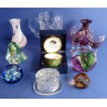 A selection of decorative and collectable glass bijouterie; to include a Caithness paperweight, a