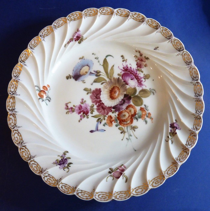 A set of six early 20th century fine quality Dresden porcelain side dishes; each with gilded and - Image 6 of 8