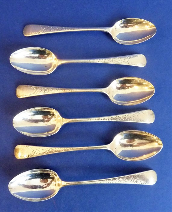 A set of six hallmarked silver teaspoons with bright-cut engraving, one further larger teaspoon, a - Image 2 of 6