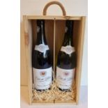 A two-bottle gift-box of Olivier Ravoire 2017/18 - Cotes-du-Rhone - Rouge et Blanc