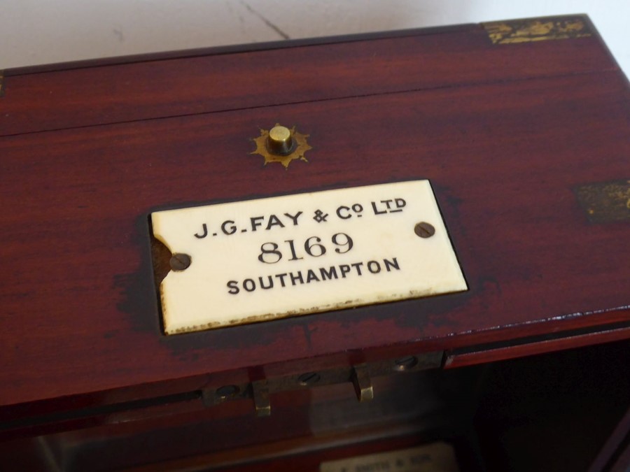 A 19th/early 20th century mahogany-cased and brass-bound marine chronometer 'J.G. FAY & CO. LTD.  90 - Image 7 of 17