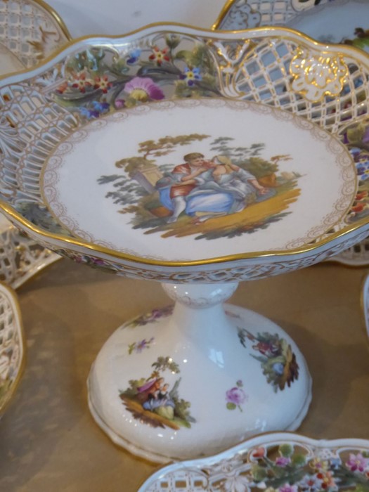 A good late 19th/early 20th century Dresden porcelain part dessert service comprising comport, two - Image 4 of 11