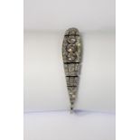 A fine Art Deco platinum and diamond bracelet (gross weight approx. 12.17g)  (approx. gross weight