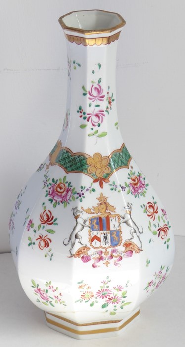 A 19th century Samson porcelain octagonal baluster-shaped vase; delicately hand-gilded and decorated