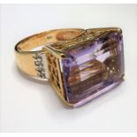 A fine, large amethyst 9-carat gold dress ring; ring size Q (total weight approx.8.74g) (The cost of