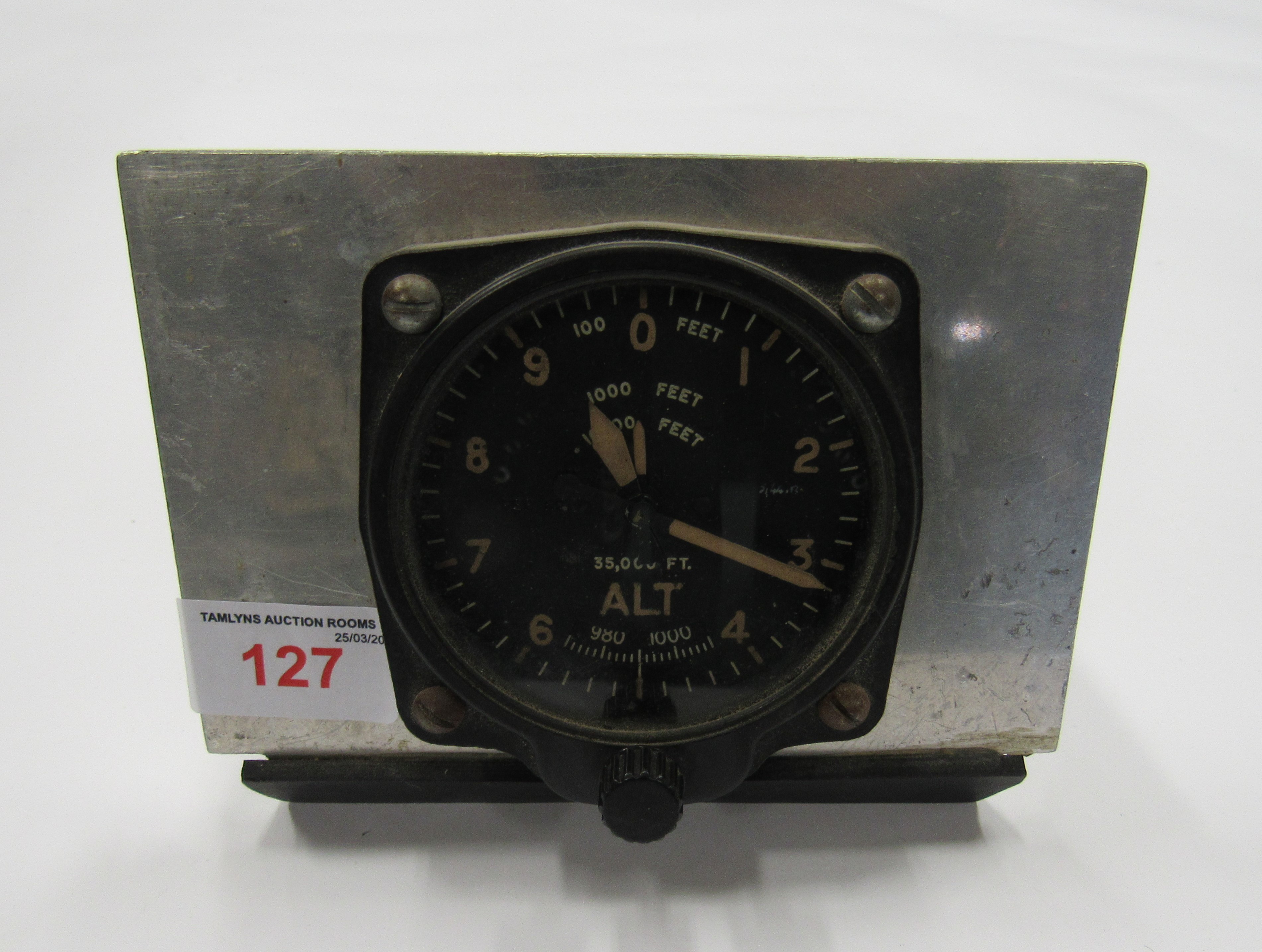 WWII RAF Altimeter MK XIV 6A/685 sensitive to 35000 ft and marked 4431/44 together with arrow on the