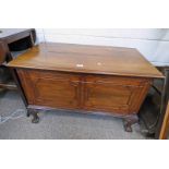 EARLY 20TH CENTURY MAHOGANY LINEN BOX