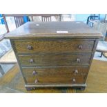 OAK MINIATURE CHEST OF 4 DRAWERS,