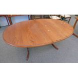 LATE 20TH CENTURY TEAK OVAL EXTENDING DINING TABLE 210 CM EXTENDED