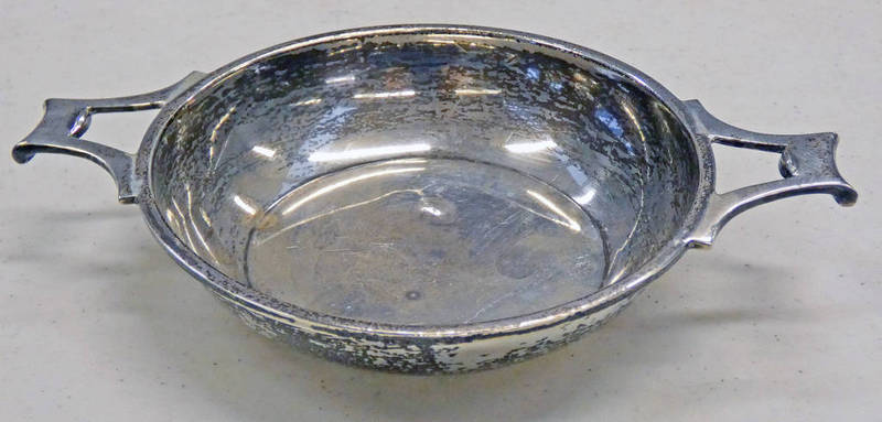 SILVER QUAICH,