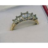 14 CT GOLD 5 STONE RING