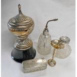 SELECTION OF VARIOUS SILVER TO INCLUDE SILVER TOPPED CUT GLASS PIN DISH,
