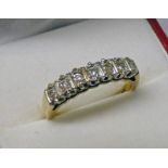 9CT GOLD 7 STONE DIAMOND SET RING Condition Report: Weight: 2.