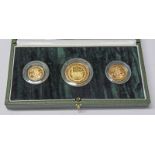 GOLD PROOF SOVEREIGNS, 3 COIN COLLECTION IN FITTED CASE.