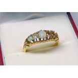 18CT GOLD OPAL & DIAMOND SET RING Condition Report: Weight: 3.