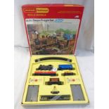 HORNBY RS 613 00 GAUGE STEAM FREIGHT SET ELECTRIC TRAIN SET.